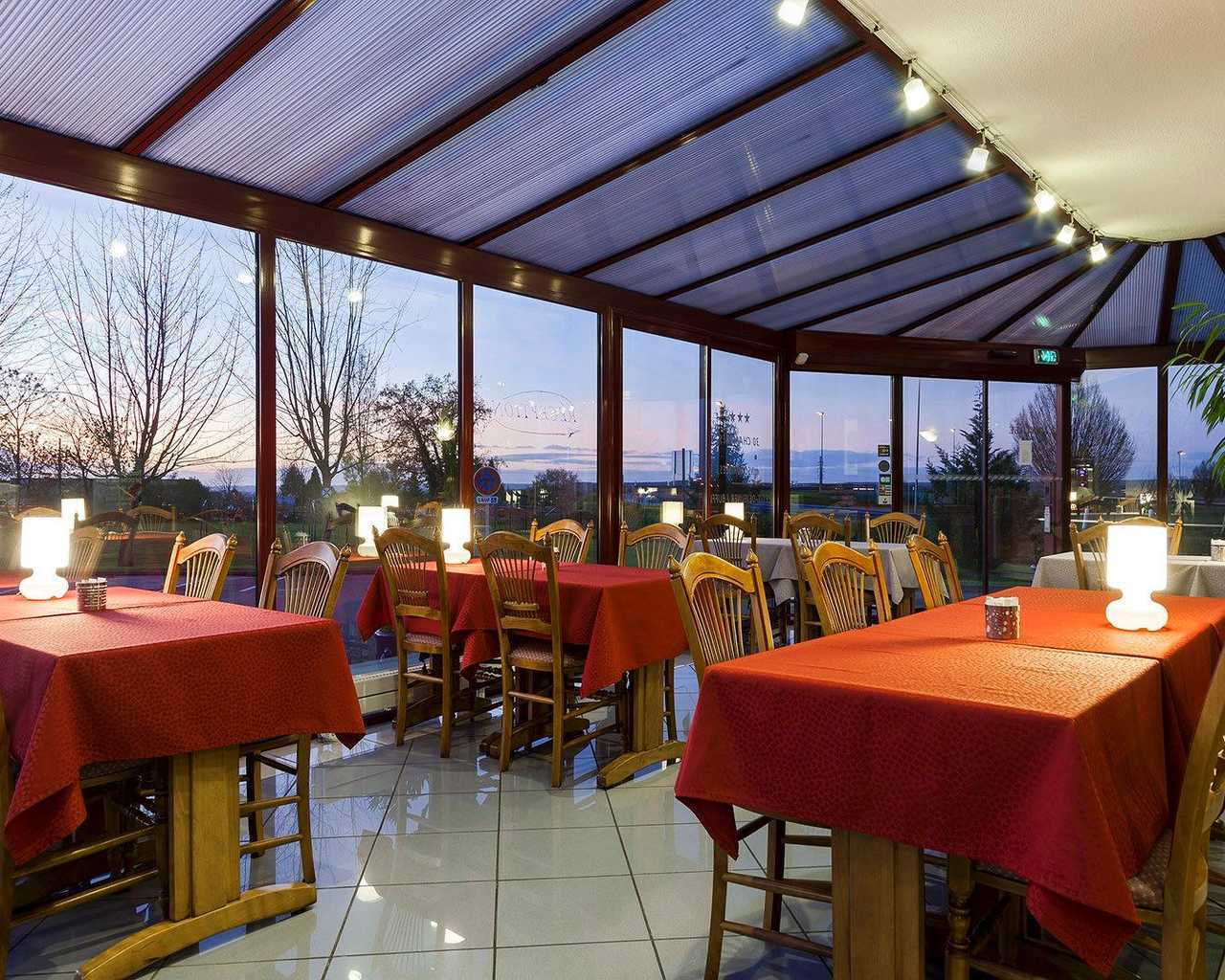 The Originals City, Hotel Paray-Le-Monial Restoran gambar